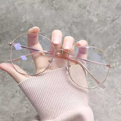 Clear Glasses Frames Women, Glasses Women Fashion Eyeglasses, Cute Glasses Frames, Glasses For Face Shape, Glasses Frames Trendy, Classy Glasses, Casual Glamour, Fancy Glasses, Glasses Inspiration