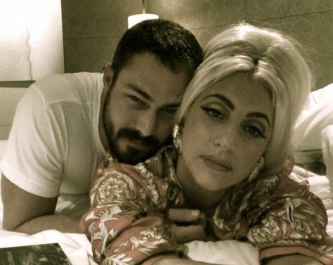 Lady Gaga with boyfriend Taylor Kinney. Lady Gaga Interview, Lady Gaga Photos, Lady Gaga Pictures, Taylor Kinney, Commitment Ceremony, Famous Couples, Celebrity Babies, Matthew Mcconaughey, Beautiful Couple