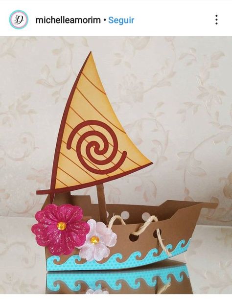 Moana Centerpieces Ideas, Moana Diy, Boat Centerpieces, Moana Centerpieces, Disney Moana Birthday Party, Moana Birthday Decorations, Moana Decorations, Moana Birthday Party Theme, Moana Theme Birthday