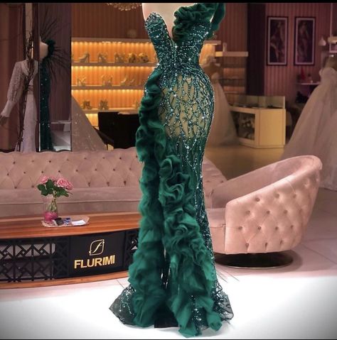 Metric Dance Dresses, Emerald Green Wedding Dress For Bride, Asoke Styles, Emerald Green Wedding Dress, Emerald Green Evening Dress, Dress For Women Wedding, Emerald Green Prom Dress, Dinner Dresses, Mermaid Gown Prom