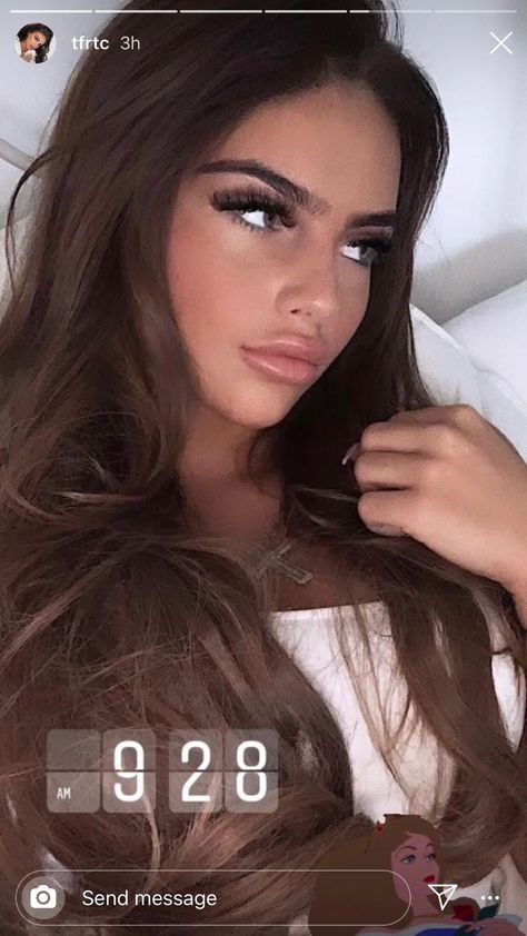 Rendall Coleby Makeup, Rendall Coleby Aesthetic, Rendall Coleby Outfits, Brown Hair Baddie, Essex Aesthetic, Rendall Coleby, Essex Girl, Essex Girls, Chav Outfits