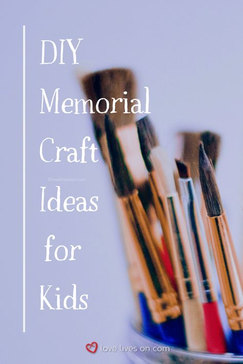 Memorial Crafts | Trying to find a way to get your children involved in a grandparents funeral service or memorial? Click here to find DIY bookmarks, plant markers and heart necklaces. Memorial Crafts Ideas | DIY Crafts for Kids |DIY Memorial Crafts | Unique Memorial Ideas | Best Celebration of Life Ideas | Celebration of Life | Commemorative Crafts | Memorial Crafts for Loved Ones | Commemorating a Loved One #MemorialCrafts #DIYCrafts #MemorialCraftsIdeas Memorial Diy Ideas, Crafts For Loved Ones, Memorial Ideas For Loved Ones, Diy Memorial Ideas For Loved Ones, Memorial Crafts For Loved Ones, Keepsakes For Kids, Memorial Crafts, Marker Bookmark, Crafts Unique