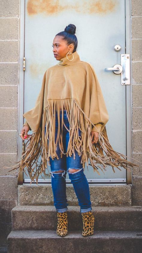 Fringe top, Sweenee Style, How to wear a fringe top, Winter outfit ideas, how to wear leopard boots, how to wear distressed denim, how to style natural hair, how to wear hoop earrings, fringe, winter denim outfit idea, black girls who blog Khaki Top Outfit, Fringe Top Outfit, Sweeney Style, Sweenee Style, Fringe Sweatshirt, Chunky Knit Sweaters, Woolen Tops, Fringe Clothing, Leopard Boots