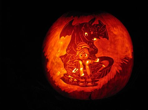 HowToTrainYourDragon jack o lantern How To Train Your Dragon Pumpkin Carving, Dragon Pumpkin Carving, Dragon Pumpkin, Dragons Edge, Toothless And Hiccup, Pumpkin Carving Tools, Watercolor Digital Art, 90s Fashion Outfits Hip Hop Party, Hiccup And Toothless