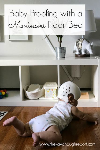 When using a Montessori floor bed it is important that the room is safe. Baby proofing can be important for keeping an infant safe and providing peace of mind. Baby Nursery In Parents Room, Nursery In Parents Room, Montessori Bedroom Baby, Baby Floor Bed, Montessori Infant Room, Montessori Nursery, Montessori Floor Bed, Montessori Bedroom, Montessori Bed