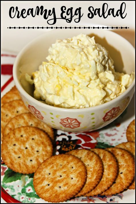 This Creamy Egg Salad is a delicious, extra creamy, and plenty filling spring time meal perfect for picnics, potlucks, and lunch boxes! Creamy Egg Salad, Easter Brunch Buffet, Skillet Chicken Parmesan, Crispy Oven Fried Chicken, Crispy Oven Fries, Chimichurri Recipe, Creamy Eggs, Oven Fried Chicken, Pan Seared Salmon