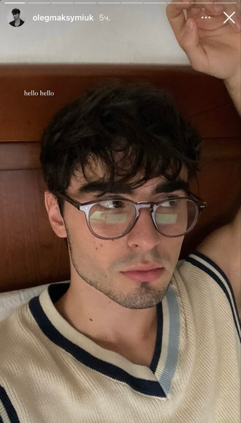 Mens Haircut With Glasses, Haircut For Men With Glasses, Haircuts For Men With Glasses, Male Glasses Aesthetic, Man Glasses Aesthetic, Nerdy Boys With Glasses, Asian Men Glasses, Aesthetic Glasses Men, Men With Glasses Aesthetic