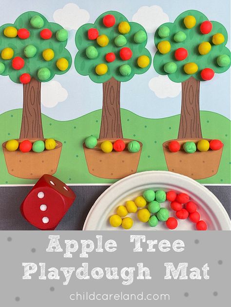 Thema Fruit, Playdoh Mats, Fine Motor Development, Ball Pit Balls, Tree Study, Motor Development, Early Learning Activities, Apple Season, Playdough Mats