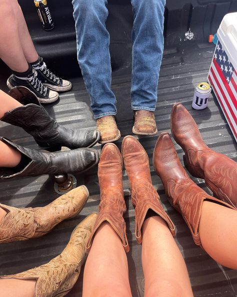 Florida x Auburn (rodeo edition) Auburn Rodeo, Law Aesthetic, Boots Selfie, Country Fest, Country Concerts, Country Concert, April 21, Auburn, Rodeo