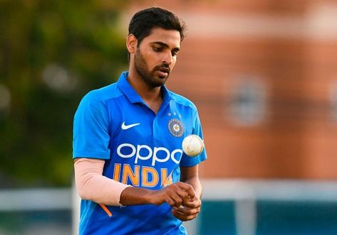 IND vs WI: Bhuvneshwar Kumar might have been in poor form lately. But it must be admitted he was the player that led India to victory in yesterday’s T20I against West Indies. The Indian medium-pacer proved last night that you might be in poor form but the experience is what matters the most.  Team India […] The post IND vs WI: Bhuvneshwar Kumar Delivers After Gavaskar’s Criticism appeared first on The12thMan. Bhuvaneshwar Kumar, Bhuvneshwar Kumar, Kane Williamson, World Cricket, David Warner, Sachin Tendulkar, Cricket Teams, Twitter Handles, Cricket Team