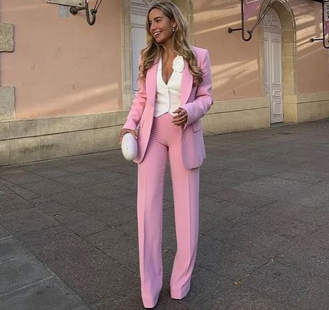 Tuxedo Collar, Tuxedo Women, Zara Blazer, Pink Suit, Loose Trousers, High Waist Pants, Pink Blazer, Long Sleeve Blazers, Zara Jackets