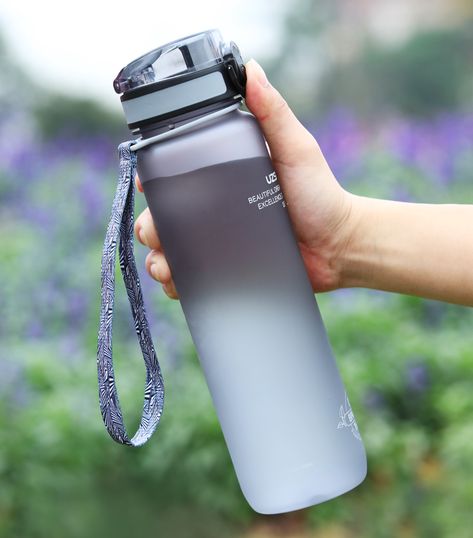 UZSPACE Sport Water Bottle 1000ml Adult Portable LeakProof Shaker My Drink Bottle BPA free Cycling Travel Camping Hiking Bottles Running Water Bottle, Cycling Water Bottle, Stylish Water Bottles, Gym Water Bottle, Plastic Drink Bottles, Daily Water Intake, Protein Shaker, Daily Water, Cute Water Bottles