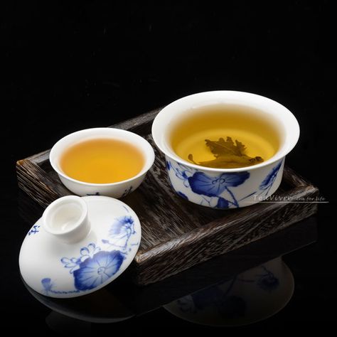 Chinese Tea Shop, Gaiwan Tea, Asian Tea, Tea Culture, Oolong Tea, Chinese Tea, Organic Teas, China Tea, My Cup Of Tea