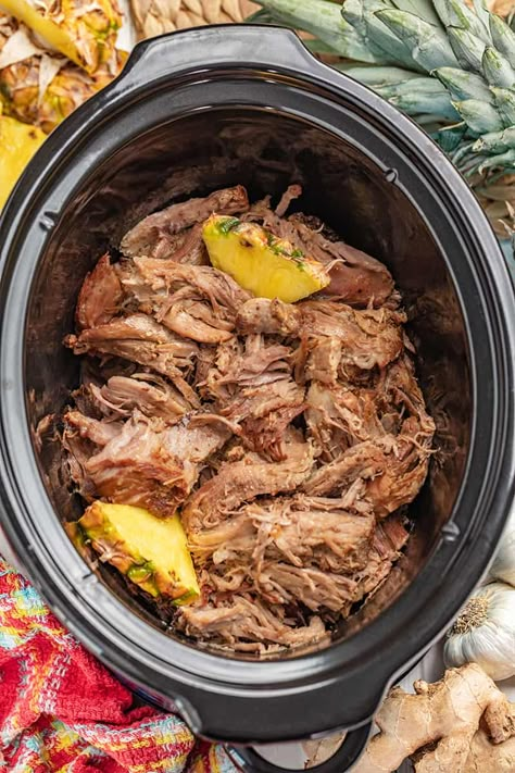 Oven Sandwiches, Bulk Meals, Slow Cooker Pulled Pork Sandwiches, Easy Pulled Pork Slow Cooker, Crockpot Pulled Pork Bbq, Pork Pulled, Pulled Pork Recipe Slow Cooker, Bbq Pulled Pork Recipe, Slow Cooker Carnitas