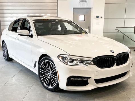 2018 BMW 5 Series 540i xDrive Sedan 39K miles ONLY $499 A MONTH TECT 516-476-1314 (CHRIS) Bmw M635csi, Bmw 540, Bmw 3 Series Estate, Bmw M3 Sedan, Bmw 745li, Bmw E9 3.0 Csi, Bmw Series, Bmw 5 Series, Luxury Cars