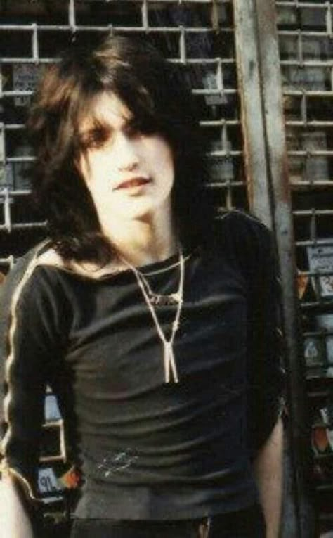 Goth Male, School For Good And Evil, Nikki Sixx, Music Photo, Long Hair Styles Men, Pretty Men, Cut And Style, Hair Goals, Hair Inspo