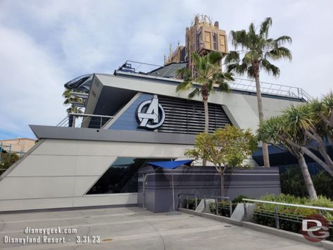 The Avengers Headquarters building in Avengers Campus at Disney California Adventure will be opening at some point and will feature Avengers Compound Interior, The Avengers Compound, Quinjet Avengers Interior, Avengers Campus Disneyland, Avengers Headquarters, Avengers Party, Cars Land, Disney California, Disney California Adventure