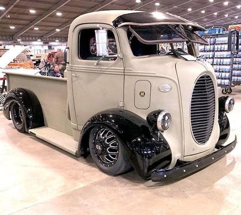 Ford Coe Trucks, Rat Rod Trucks, Coe Trucks, Vw Mk1, Custom Pickup Trucks, Classic Ford Trucks, Auto Retro, Custom Truck, Old Truck