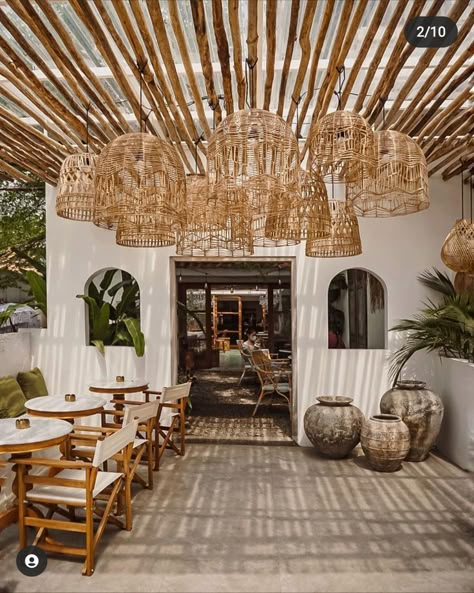 Restaurant Boho Interior Design, Boho Chic Restaurant Interior Design, Boho Theme Restaurant, Tulum Interior Design Restaurant, Wood Cafe Design, Restaurant Interior Design Wood Modern, Bali Style Restaurant, Tropical Cafe Design, Boho Cafe Decor