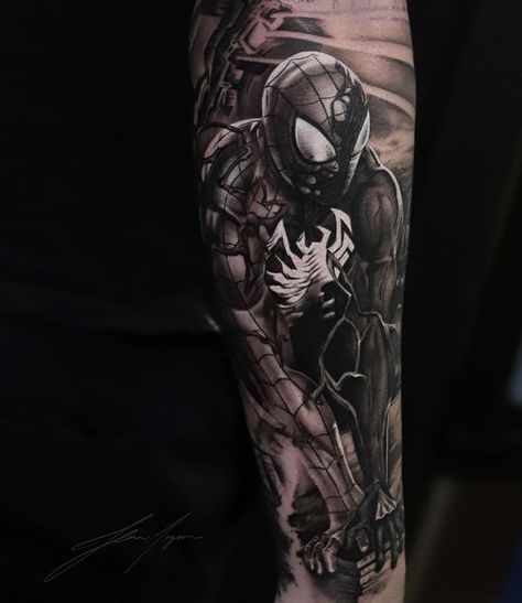 Grey Spiderman, Marvel Tattoo Sleeve, Hercules Tattoo, Spiderman Tattoo, Artist Of The Month, Marvel Tattoos, Black Spiderman, Tattoo Convention, Tattoo Sleeve Men