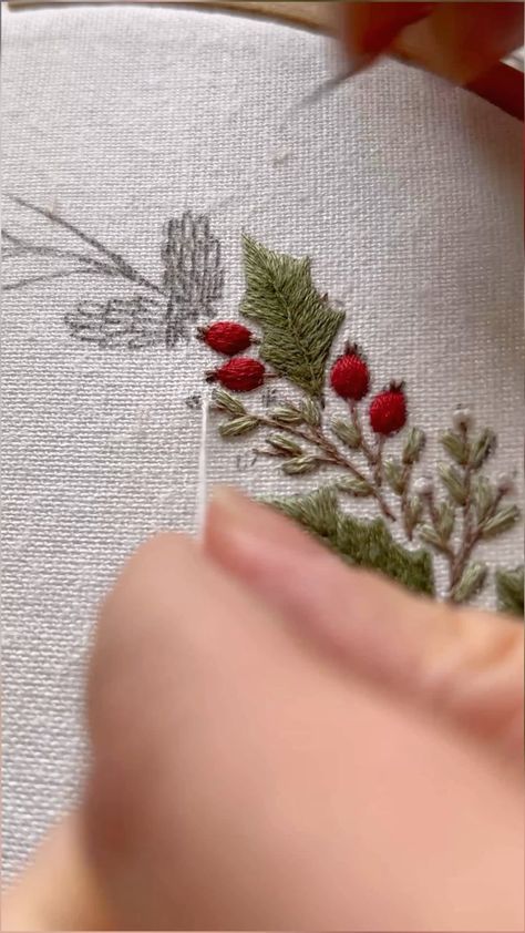 Aliaksandra Dzyachenka | Embroider a holly leaf with long and short stitches in 1 strand. . This new Xmas wreath pattern will be available by the end of this week.... | Instagram Christmas Wreath Pattern, Holly Embroidery, Getting Ready For Christmas, Long And Short Stitch, Merry Christmas Wreath, Xmas Wreaths, Ready For Christmas, Holly Leaf, Christmas Holly