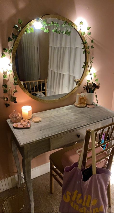 Diy Wood Vanity Makeup, Makeup Vanity Diy, Bohemian Vanity, Round Mirror Vanity, Boho Vanity, Vanity Set Up, Gothic Cottagecore, Table And Mirror, My Vanity