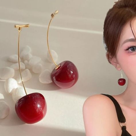 Cherry Accessories, Hot Necklaces, Food Charms, Fruit Jewelry, Cherry Earrings, Korean Jewelry, Nature Earrings, Fruit Earrings, White Pearl Necklace