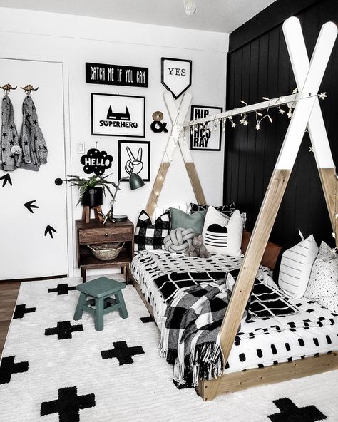 Boho Kids Room, Toddler Boy Room Decor, Boy Toddler Bedroom, Happy Room, Big Boy Bedrooms, Kids Bedroom Inspiration, Toddler Boys Room, Toddler Rooms, Boho Kids