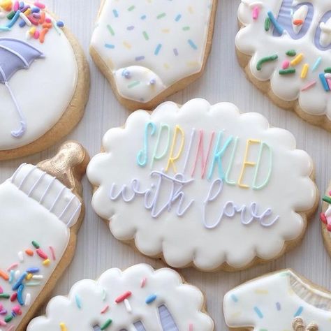 PROCRASTIBAKING BY PAIGE CLEMENTS on Instagram: "Sprinkled with love 🍼✨  This is without a doubt the cutest theme for a baby sprinkle!  • • • #sugarcookies #cookies #decoratedcookies #cookiesofinstagram #customcookies #royalicing #royalicingcookies #cookieart #cookiedecorating #sugarcookiesofinstagram #decoratedsugarcookies #edibleart  #instacookie #cookier #baking #cookieartist #cookie #cookiedecorator #customsugarcookies #decorativesugarcookies #icingcookies #talentedcookiers #sugarart #cookiesofinstagram #longisland #royalicingart #homebaker #cookieclasses #babyshowercookies #babysprinkle" Baby Sprinkle Cookies Girl, Sprinkled With Love Cookies, Baby Sprinkle Cookies, Cookies With Sprinkles, Baby Shower Quotes, Sprinkled With Love, Sweet Logo, Sprinkle Shower