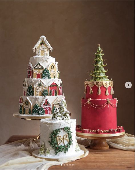 Christmas, Engagement, Multi-tier Cakes, Christmas Village, Christmas Tree, Cookies, Buttercream, Fondant, Royal Icing, Piping, Snowflakes, Snow Covered Trees, Gold Tassels, Gold Trim - cake by @debbiecakeartistry, instagram Cute Christmas Cakes, Christmas Cakes Ideas, Village Christmas Tree, Fondant Christmas Cake, Royal Icing Piping, Gingerbread House Ideas, Cakes Christmas, Christmas Pastries, Realistic Cakes