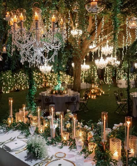 Pakistan Street, Flower Table Decorations, Enchanted Garden Wedding, Paradise Wedding, Pakistan Street Style, Forest Theme Wedding, Garden Wedding Reception, Wedding Chandelier, Dream Wedding Decorations