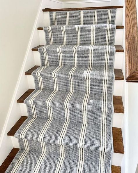 Stanton on Instagram: "A flawless installation of Las Palmas 💙💙💙 . . . @chathamhillinteriors #stantoncarpet #stantonhasyoucovered #carpetrunner #carpetlover #luxurycarpet #interiordesign #homedecor #stairs #stairrunner #staircase #stripes" Carpet On Stairs, Build Stairs, Stanton Carpet, Striped Carpets, Stairs Ideas, Fall Living Room Decor, Staircase Makeover, Fall Living Room, Carpet Stairs