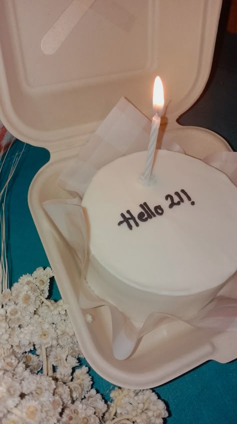 Birthday Cake 21 Aesthetic, 21st Birthday Story Instagram, Hello 21 Birthday Wallpaper, Hello 21 Birthday Cake, Turning 21 Aesthetic, Hello 31 Birthday, Birthday Cake 21st Birthday Cake, Birthday 21 Aesthetic, 21 Cake Ideas 21st Birthday