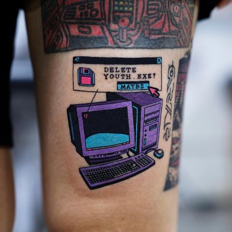 Puff_channel on Instagram: “Cyber web serch(@igloo_shop )” Pc Tattoo, Computer Tattoo, Tech Tattoo, Nerd Tattoo, Vintage Computer, Tattoo Project, Time Tattoos, Dope Tattoos, Mini Tattoos