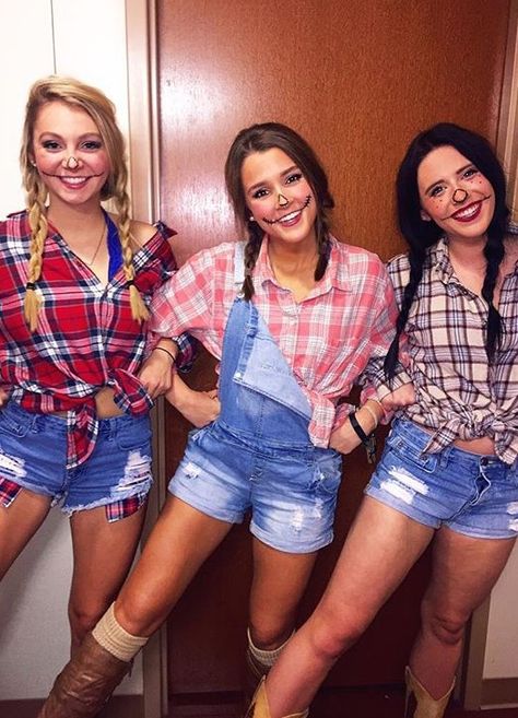 Lumberjack Costume Female, Couples Lumberjack Costume, Lumberjack Couple Costume, Lumber Jack Costumes, Lumberjack Halloween, Lumberjack Costume, Apple Costume, Duo Costumes, Lumberjack Party