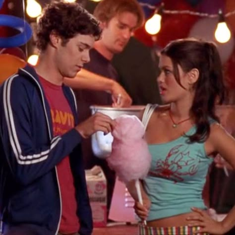 The Oc Aesthetic, The Oc Show, Summer The Oc, Summer Oc, The Oc Tv Show, Summer Roberts, Oc California, Seth Cohen, Adam Brody