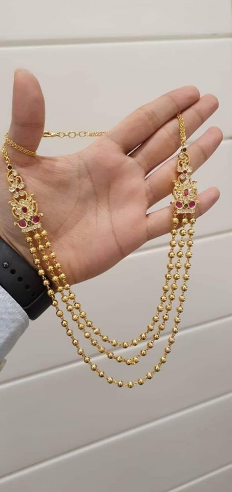 Stunning one gram gold necklace with triple layer gold ball chains.  23 November 2019 5 Gram Gold Chain Design, 10 Gram Gold Chain Designs For Women, 15 Gram Gold Chain Design, Steps Chain Gold Indian, Layered Gold Necklaces, Traditional 22k Gold Chain Necklace, Gold Chain Design, Gold Jewelry Simple Necklace, Gold Necklace Indian Bridal Jewelry