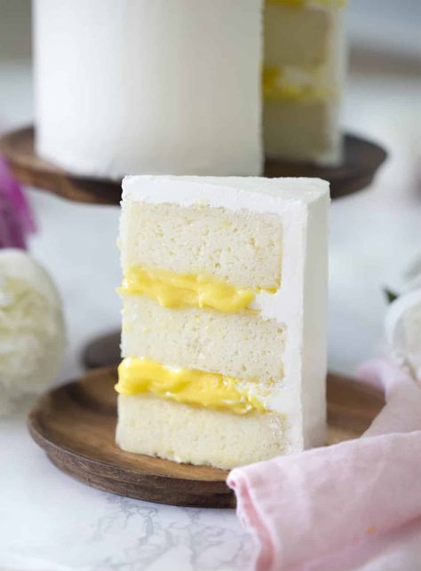 Lemon Curd Wedding Cake, Lemon Cake Wedding, Wedding Cake Filling Recipes, Wedding Cake Fillings, Elderflower Cake, Lemon Cake Filling, Elder Flower, Lemon Curd Cake, Beautiful Baking