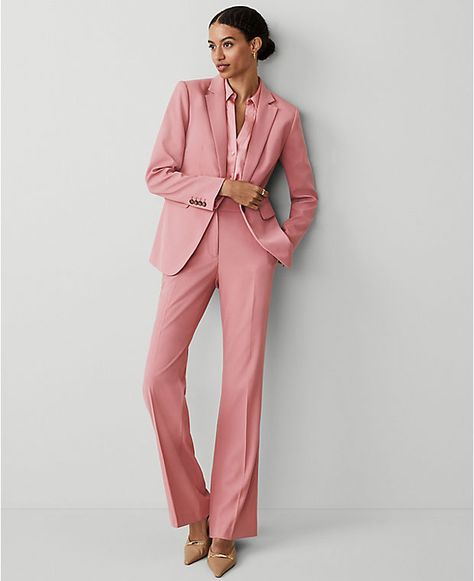 Chic Pant Suits For Women, Pastel Suits For Women, Pink Trouser Suit Women, Women’s Pantsuit, Women’s Suits, Pink Suit Women, Korean Business Fashion, Pink Capsule Wardrobe, Pink Power Suit