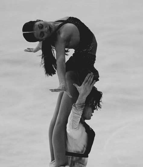 Ice Skating Pairs Aesthetic, Pairs Figure Skating Aesthetic, Figure Skating Pairs Aesthetic, Pair Figure Skating Aesthetic, Figure Skating Performance, Pair Skating Aesthetic, Ice Skating Vasilisa And Valerie, Figure Skating Partners, Figure Skating Duo