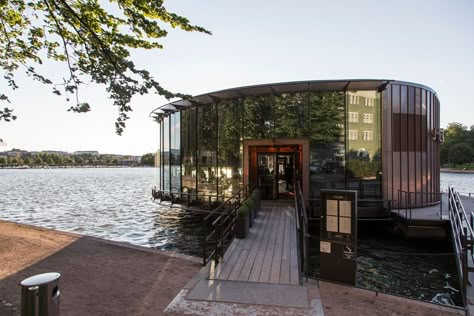 Gallery of Floating Restaurant / Simo Freese Architects - 6 Water Restaurant Design, Floating Restaurant Design, Water Restaurant, Restaurant On The Water, Water Front Restaurant, Restaurant On Water, Floating Building, Floating Restaurant Architecture, Dock Design Architecture Water