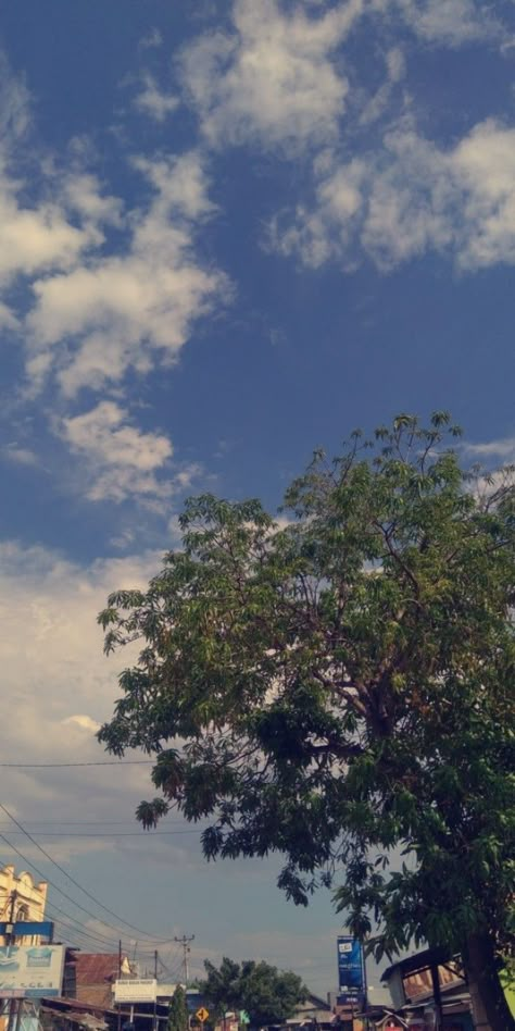 Sky Snapchat Stories, Snaps Aesthetic, Sky Snap, Meldi Ma Hd Photo, City Life Photography, Sunny Sky, Blue Moon Photography, Boy Blurred Pic, Basic Photo Editing