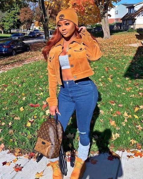 Baddie fits💙 on Instagram: “Outfit inspo🧡 Follow @prett.fittss for more - - - - - - - - - #baddie #followme #fits #outfits #shoes #explorepage #viral #trending” Fall Outfits Baddie, Baddie Fall Outfits, Winter Mode Outfits, Neue Outfits, Fall Fits, Cute Fall Outfits, Cute Swag Outfits, Baddie Outfits Casual, Fall Fashion Outfits