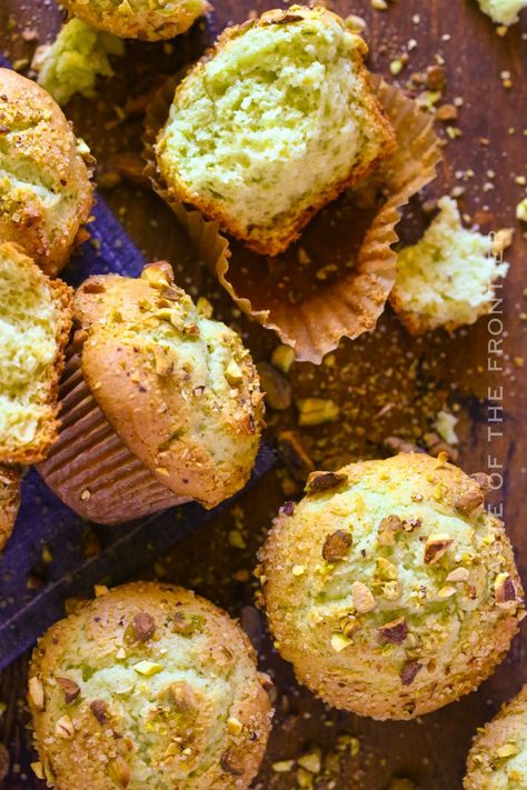 Pistachio Muffin, Pistachio Muffins Recipe, Dessert Muffins, Cinnamon Cookies Recipes, Fruit Cocktail Cake, Cinnamon Sugar Muffins, Pistachio Muffins, Pie Crust Recipe Easy, Nutella Muffins