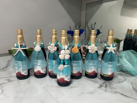 Wine Bottle Hang Decor/ Coastal Beach Decor/ Party Decor/ Wedding Decor - Etsy Nautical Wine Bottles, Beach Decor Party, Beach Table Settings, Beach Theme Centerpieces, Decorated Wine Bottles, Beach Table Decorations, Beach Theme Party, Beachy Crafts, Beach Wedding Tables