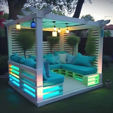 Pallet Projects - More ideas @... | Facebook Backgarden Ideas, Outdoor Pallet Ideas, Pallette Ideas, Pallet Furniture Bar, Outdoor Pallet Projects, Pallet Garden Furniture, Pallet Patio Furniture, Pallet Patio, Backyard Fireplace