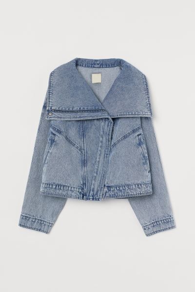 Boxy Denim Jacket, Boxy Jacket, Future Wardrobe, Fits Inspo, White Denim Jacket, Hooded Raincoat, Stockholm Fashion, D Rings, Black Denim Jacket