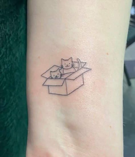 Ink Box Tattoo Ideas, Loaf Cat Tattoo, 2 Cats Tattoo Simple, Cat In A Box Tattoo, Ink Box Tattoo, Silly Cat Tattoo, Toast Tattoo, Silly Tattoo Ideas, Tattoo Locations