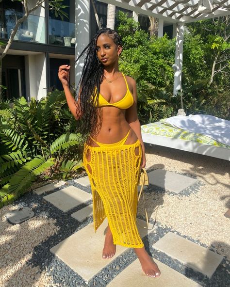 86jodeci on Tumblr Punta Cana Outfits, Vacation Outfits Women, Skirt Coverup, Yellow Swimsuits, Vacay Outfits, Coverup Skirt, Red Swimsuit, Crochet Skirt, Pink Plastic