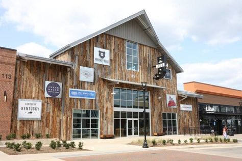 Recently opened within shopping destination The Summit at Fritz Farm, The Barn is Kentucky's first and finest food hall. Berea Kentucky Shops, Frankfurt Kentucky, Kentucky Tourism, Berea Kentucky, Kentucky Food, Kentucky Vacation, Mountains Tennessee, Kentucky Bourbon Trail, Kentucky Travel